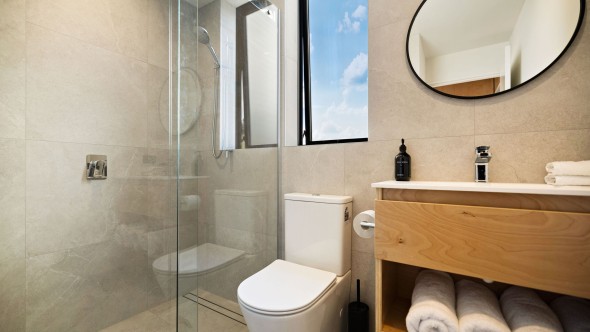 Bathroom The Huts at Lakes Edge